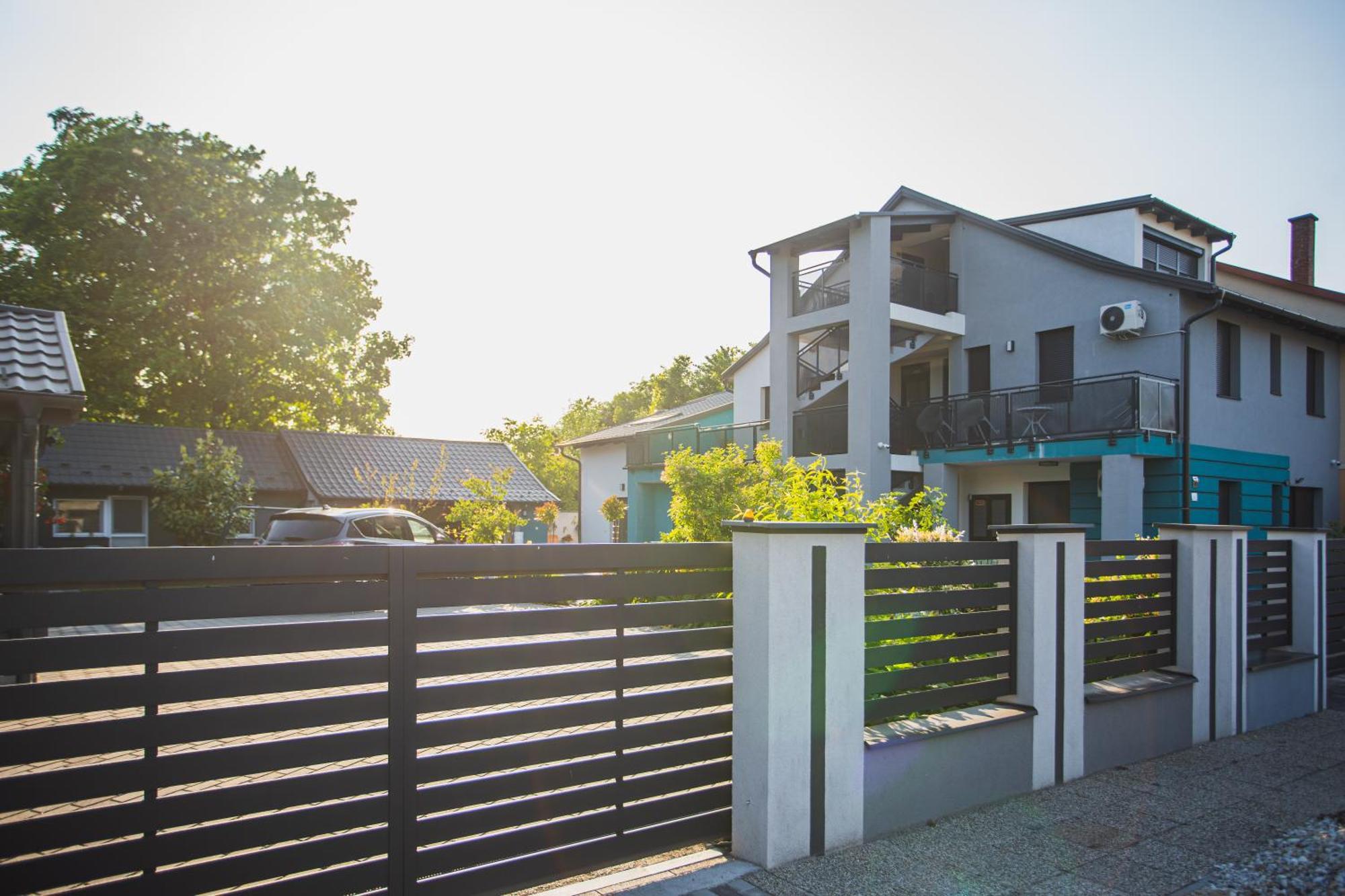 Magdi Vendeghaz A-B Appartement Celldömölk Buitenkant foto