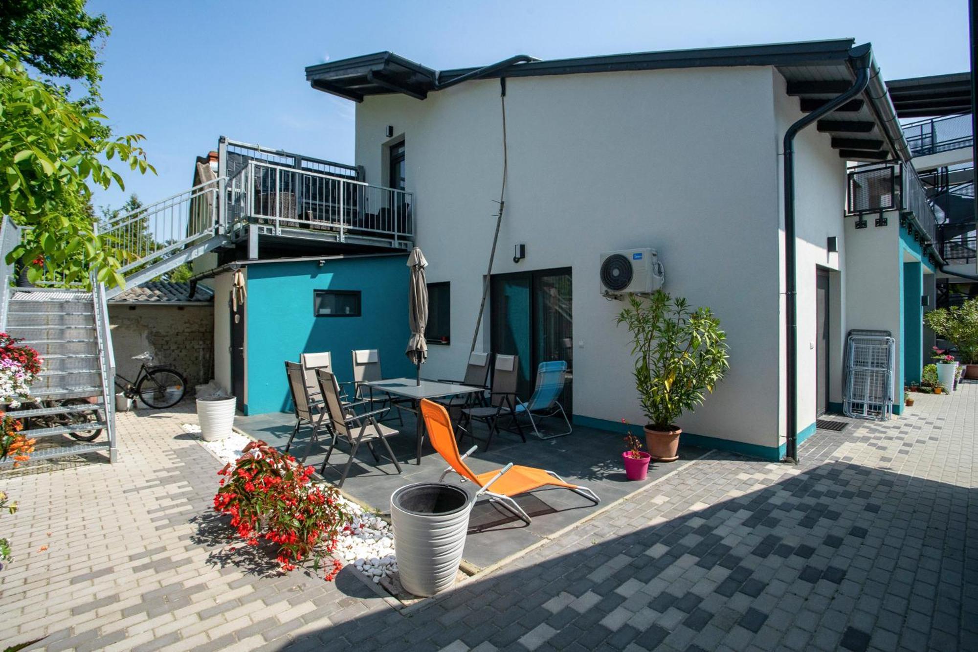 Magdi Vendeghaz A-B Appartement Celldömölk Buitenkant foto