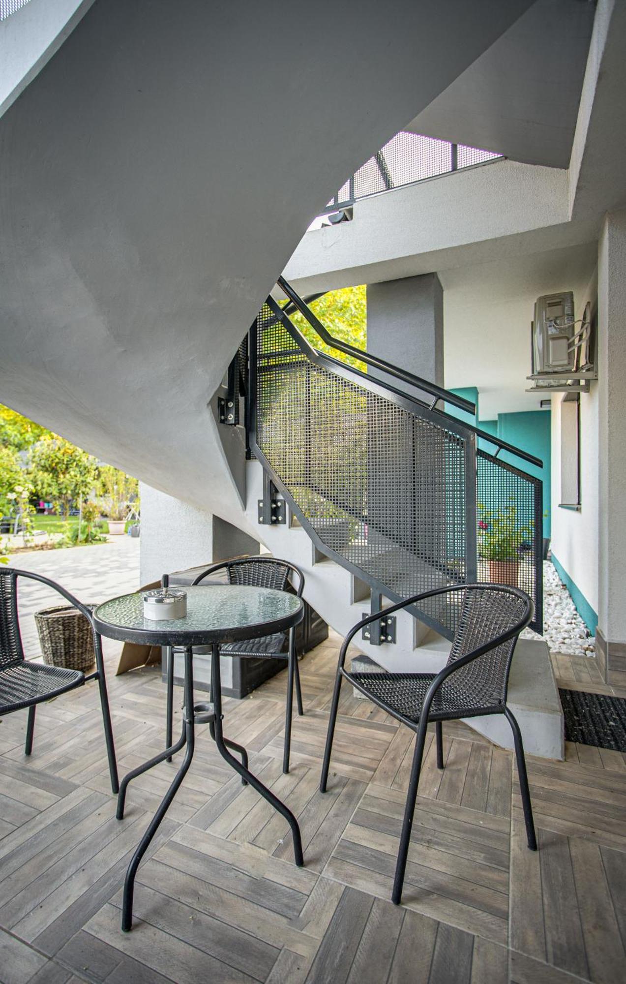 Magdi Vendeghaz A-B Appartement Celldömölk Buitenkant foto