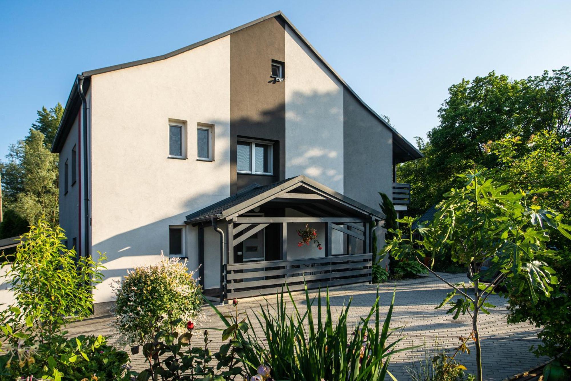Magdi Vendeghaz A-B Appartement Celldömölk Buitenkant foto